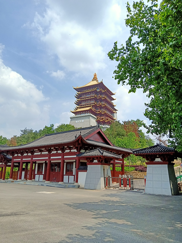 东昌阁（不对外开放）